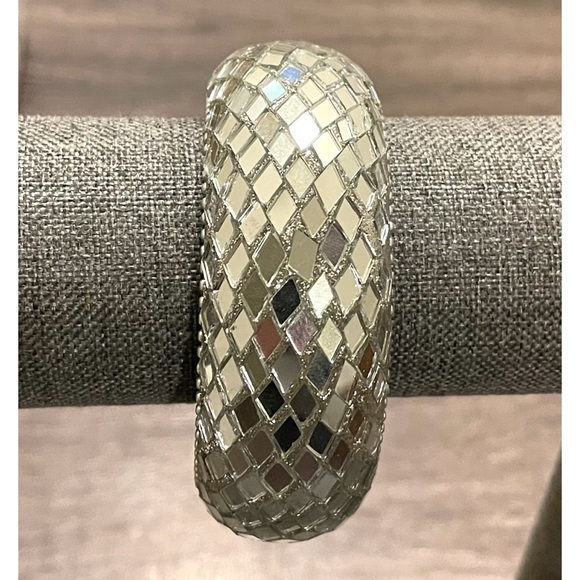 Jewelry - ❤️ ‘La Discothèque’ Mirrored Glass Bracelet